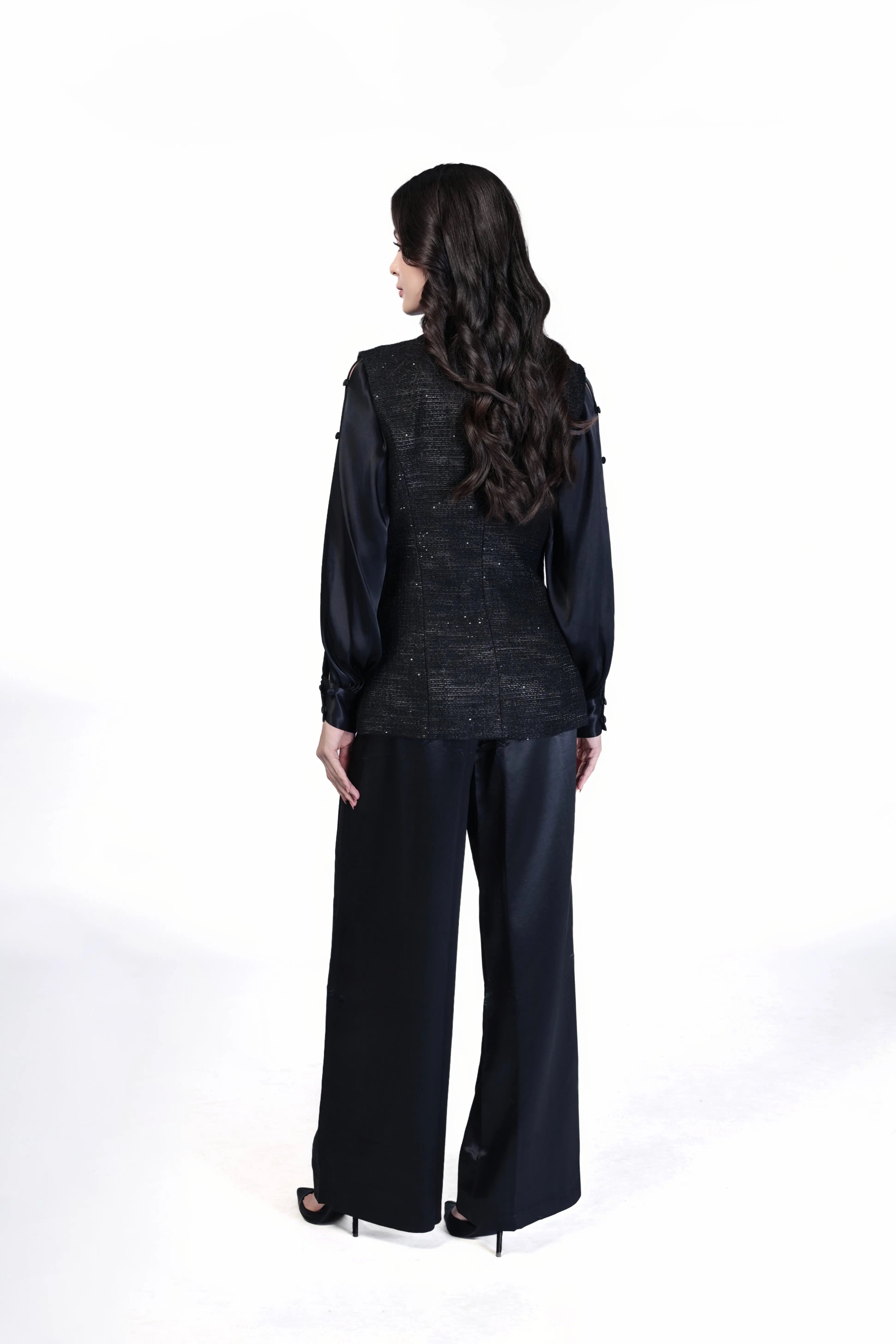 Stylish Black Vest with Pockets ULA